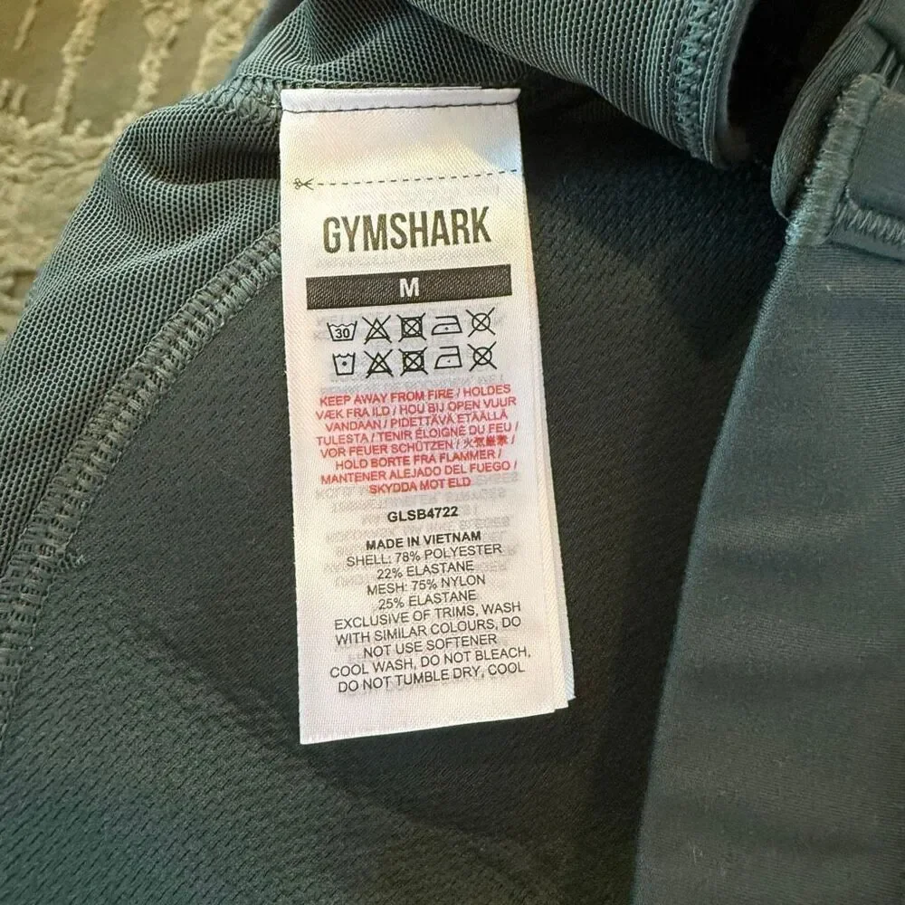 Gymshark racer back training sports bra with clasps size medium